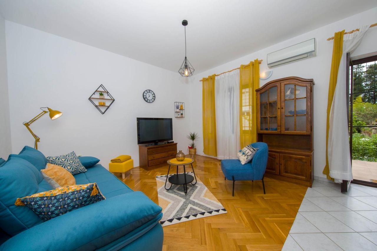 3 Bedroom Apartment Antonio Каштела Екстер'єр фото