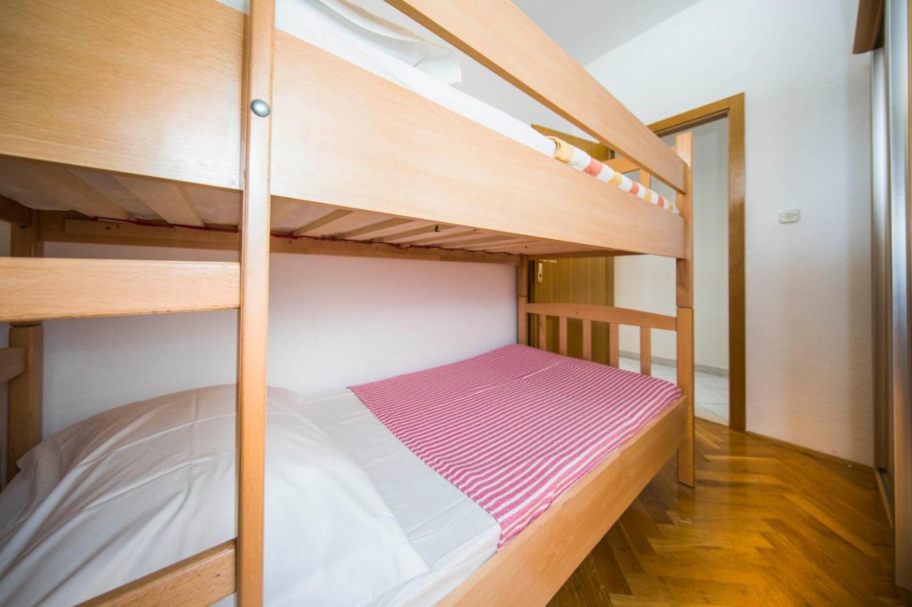 3 Bedroom Apartment Antonio Каштела Екстер'єр фото
