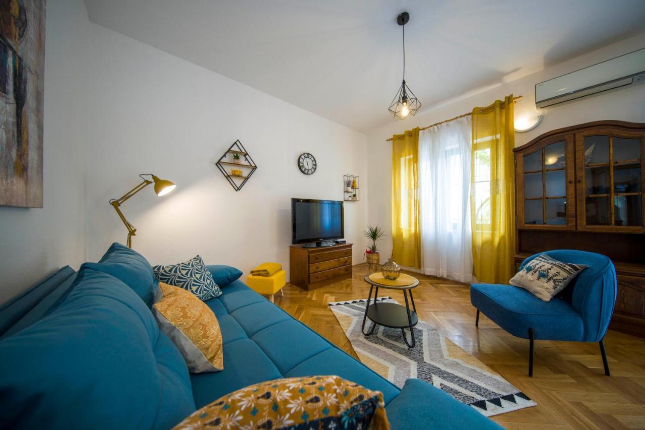 3 Bedroom Apartment Antonio Каштела Екстер'єр фото