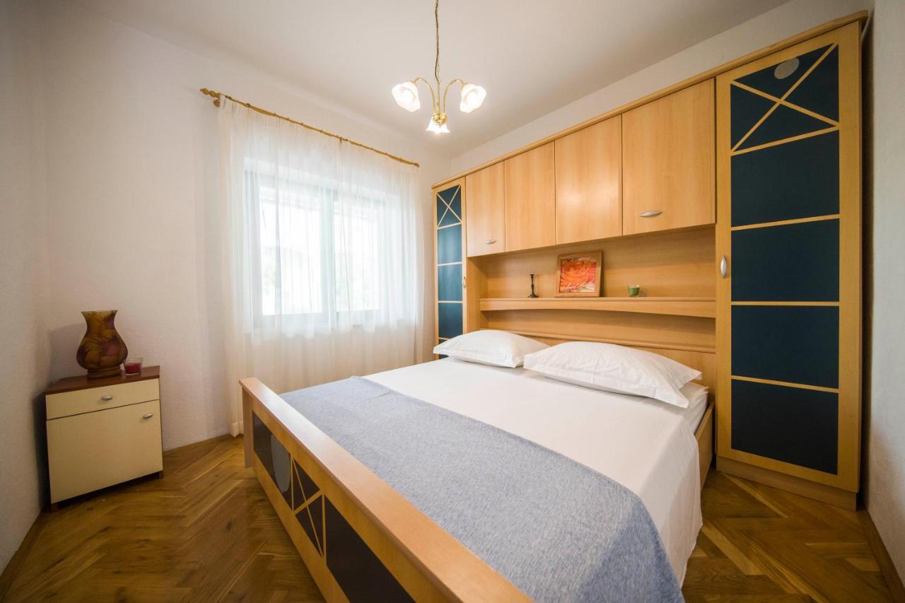 3 Bedroom Apartment Antonio Каштела Екстер'єр фото