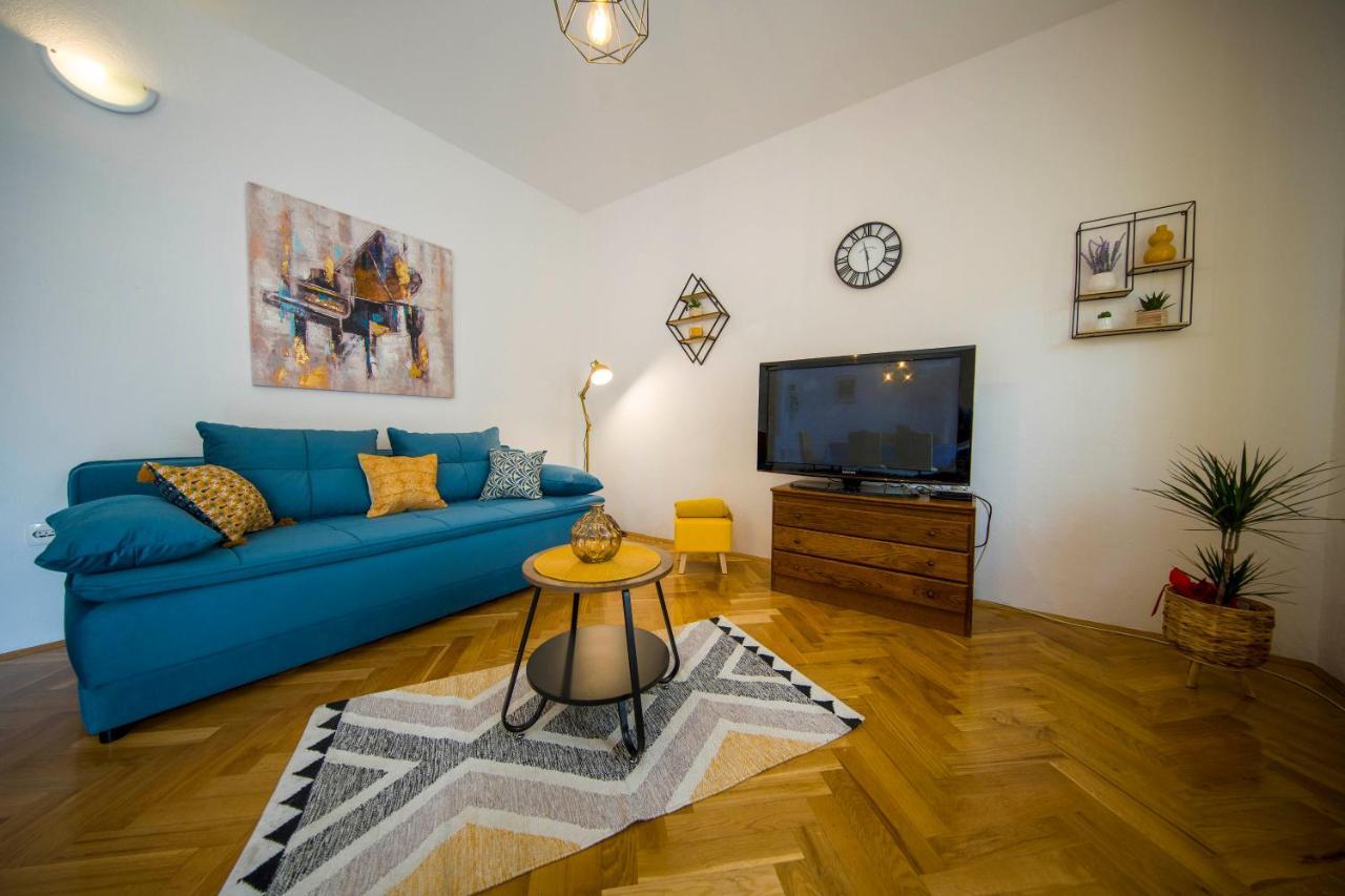 3 Bedroom Apartment Antonio Каштела Екстер'єр фото