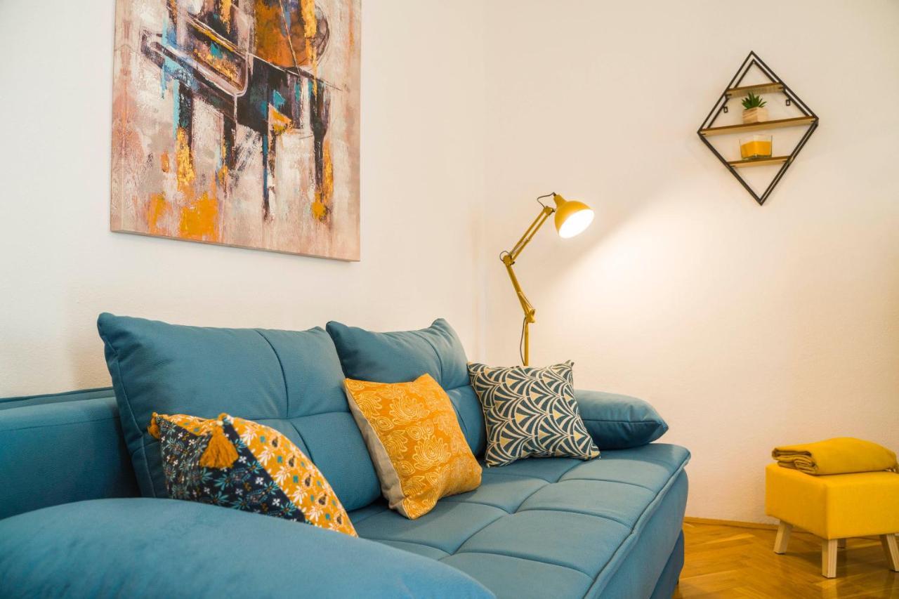 3 Bedroom Apartment Antonio Каштела Екстер'єр фото